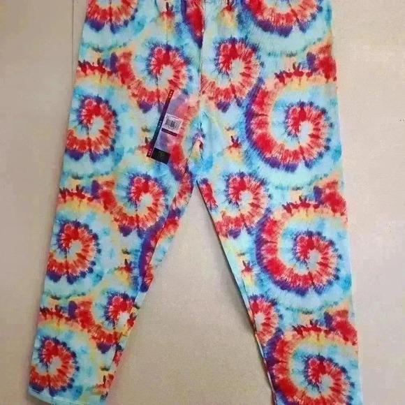 NWT No Boundaries Womens Capri Legging Juniors Size S, M, L, XL Tie Dye Print - Picture 2 of 7